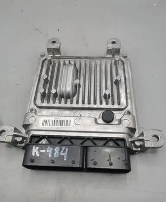 Mercedes-Benz C W204 Engine control unit/module A6519007500 A0064461540 28336101