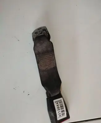 Ford Fiesta Rear seatbelt buckle 
