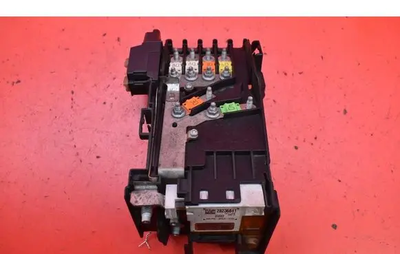Peugeot 5008 Engine control unit/module ECU 9666527680