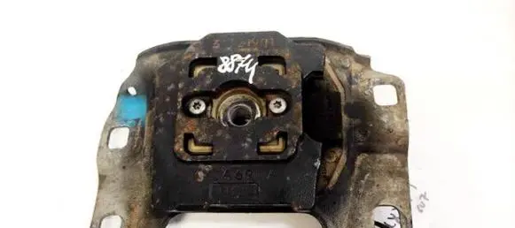 Ford Focus Engine mount bracket 538A20 538B34