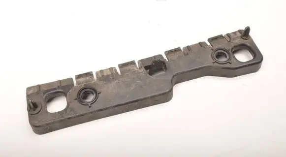 Volvo S90, V90 Fender mounting bracket 31386127