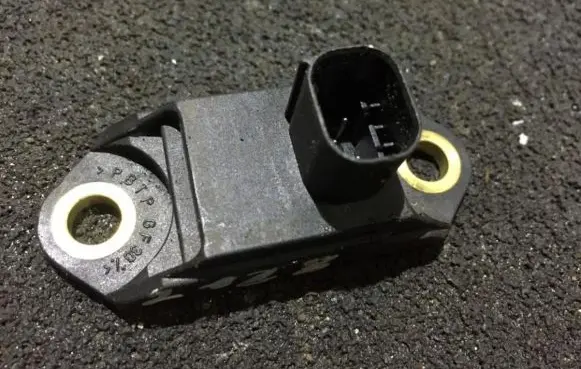 Mercedes-Benz S W220 ESP acceleration yaw rate sensor 0025426918
