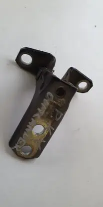 Mitsubishi Outlander Front door upper hinge