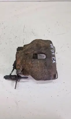 Volkswagen PASSAT B5 Front brake caliper