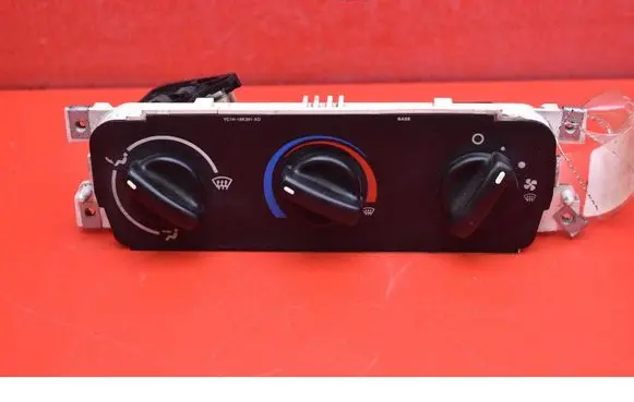 AC 428 Climate control unit YC1H18D451A