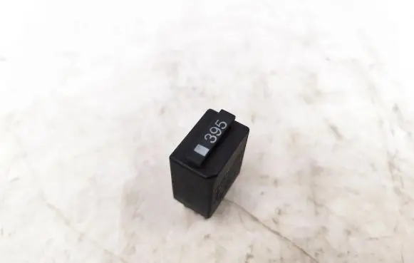 Audi A6 S6 C6 4F Other relay 8Z0951253