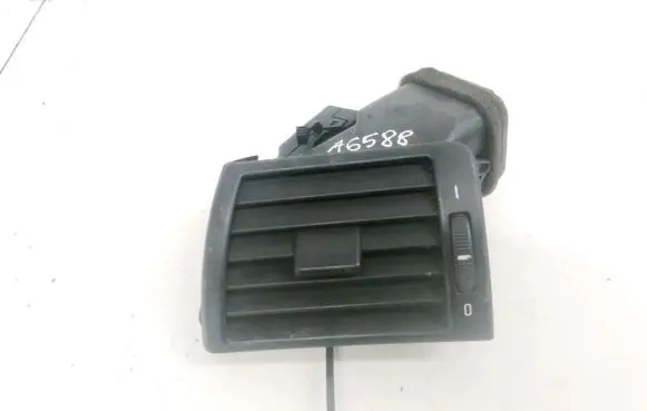 BMW 3 E46 Dash center air vent grill 64228361897 64.22-8361897