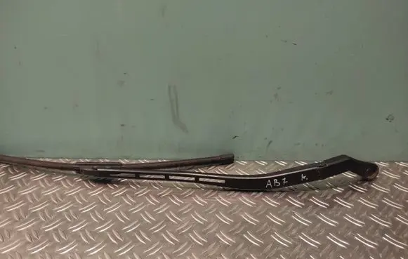 Audi A4 S4 B7 8E 8H Front wiper blade arm 8E1955407C