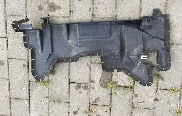 Cupra Formentor Intercooler air guide/duct channel 5F121284Q