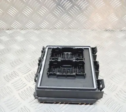 Ford Fiesta Fuse box set H1BT14D068AG