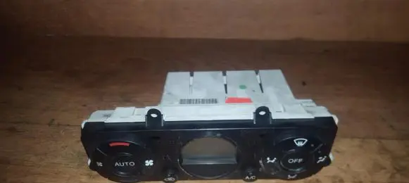 Ford Mondeo Mk III Climate control unit 1s7h18c612ba 1s7h-18c612-ba