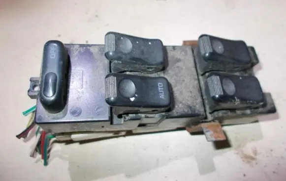 Mazda 626 Electric window control switch hg3066350