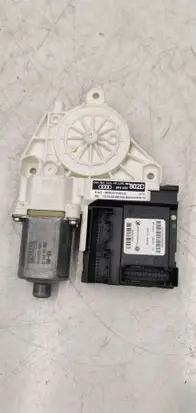 Audi A3 S3 8P Rear door window regulator motor 8P4959802D