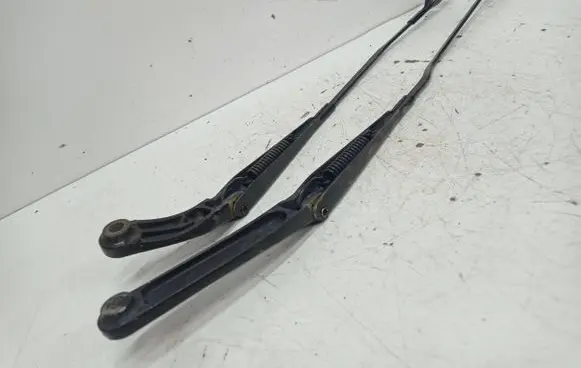 Audi A4 S4 B8 8K Front wiper linkage and motor 8k1955406