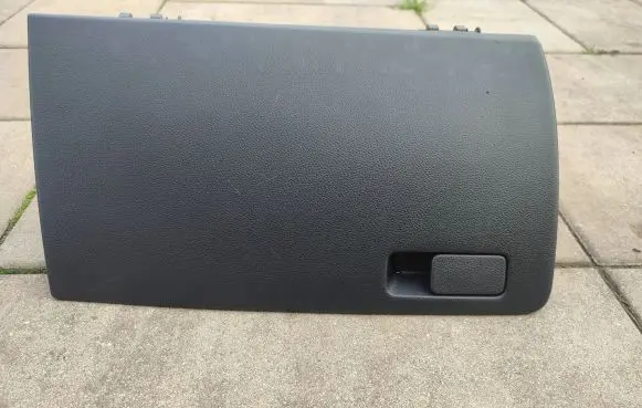 KIA Stonic Glove box 84510H8000