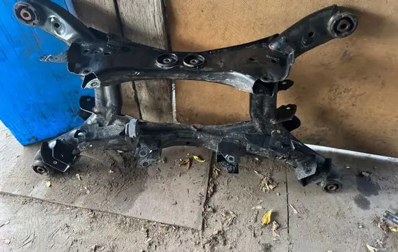 Subaru Forester SJ Rear subframe S8922DA
