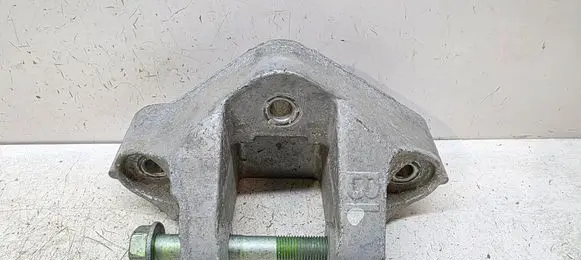 Nissan Qashqai Engine mounting bracket 113324BE0B