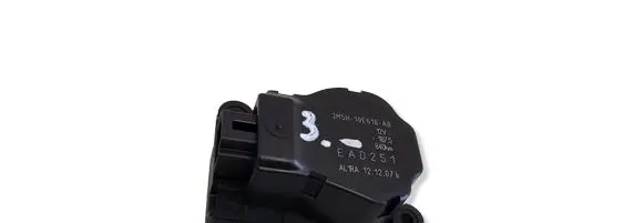 Ford C-MAX I Air flap motor/actuator 3M5H19E616AB EAD251
