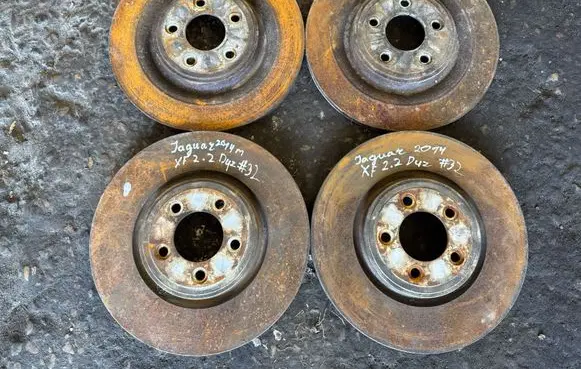Jaguar XF X250 Front brake disc 