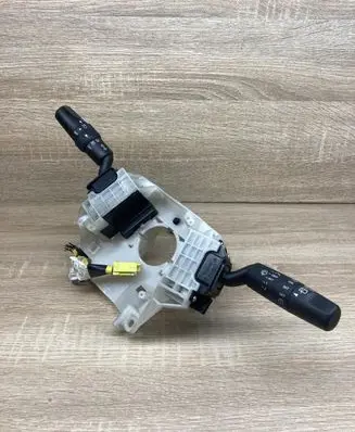 Mazda 3 I Wiper turn signal indicator stalk/switch 17D798 17D682 BP4P