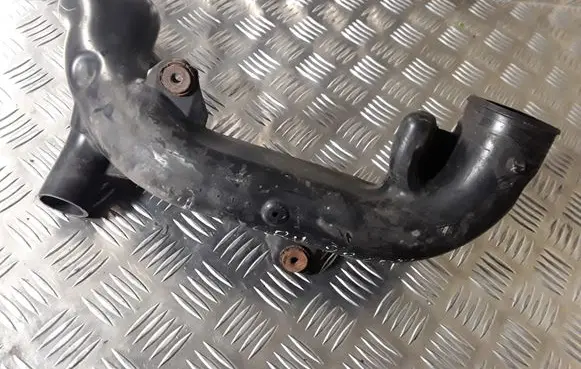 Honda CR-V Air intake duct part