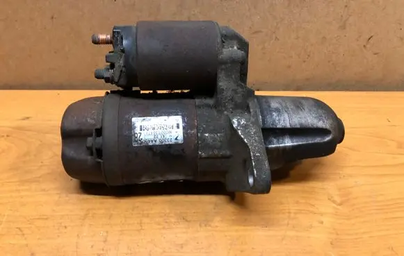 Subaru Legacy Starter motor 23300AA450 M000T30471