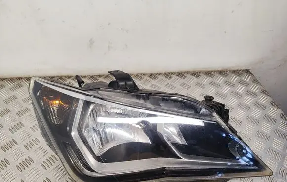 Headlight/headlamp