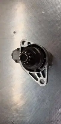 Volkswagen PASSAT B7 Starter motor 0AM911023T