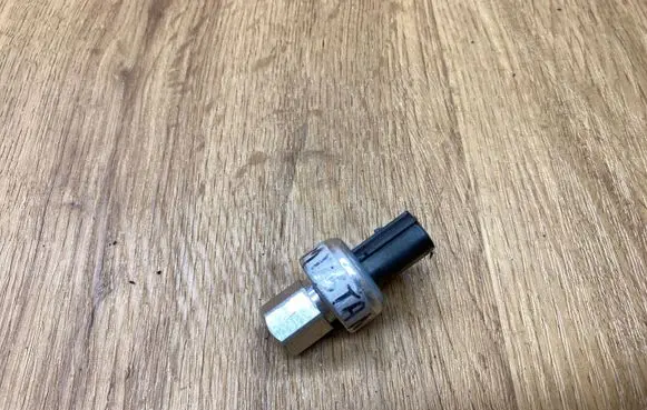 Ford Mustang VI Sensor BT4319D594AA AK3NA 6258B017M