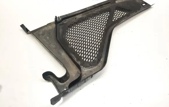 BMW X5 F15 Wiper trim 15671610 068575000 9245594