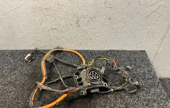 BMW 3 G20 G21 Electric car charge socket 5A1CB00