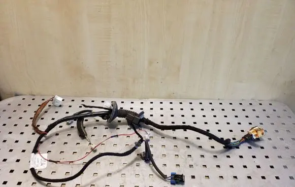 Opel Frontera B Front door wiring loom 91159140