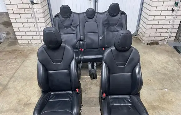 Tesla Model X Seat set 108616699F