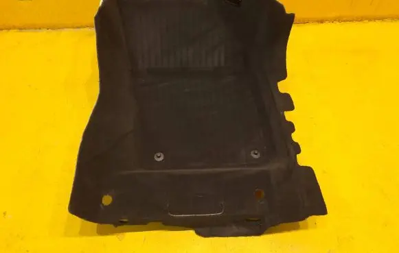 Volvo V60 Front floor carpet liner 31463942