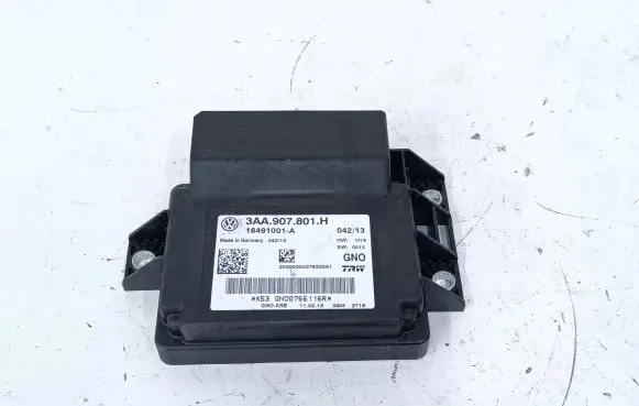 Volkswagen Tiguan Hand brake control module 3AA907801H 18491001A