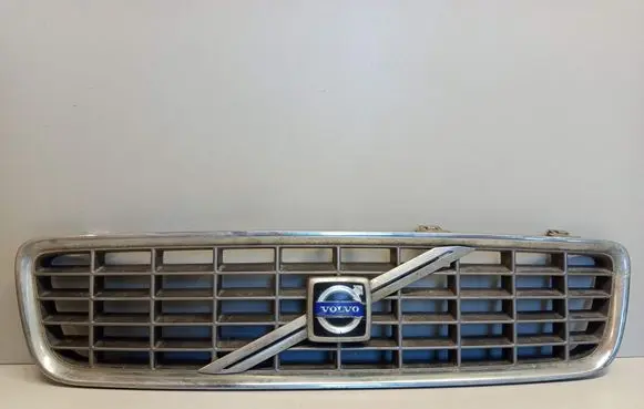 Volvo S60 Front bumper upper radiator grill 8659947