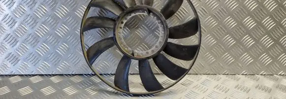 Volkswagen PASSAT B5 Fan impeller 058121301B