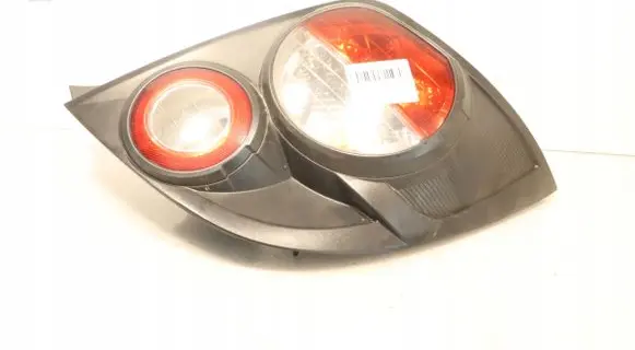 Chevrolet Aveo Rear/tail lights E1313161