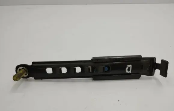 Toyota Avensis T250 Seat belt adjustment rail 