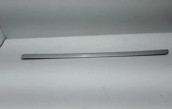 Volvo S40 Front door trim (molding) 39987037