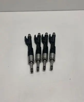 BMW 4 F32 F33 Fuel injectors set 0261500172 PA6635GF