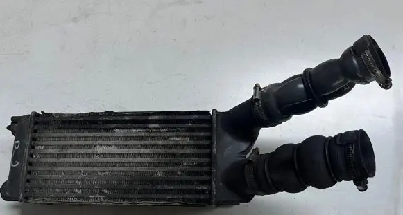 Peugeot Partner Intercooler air channel guide 9682434580