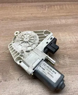 Audi A6 S6 C6 4F Front door window regulator motor 4F0959801B