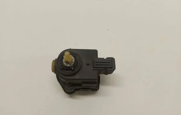 Renault Laguna II Headlight level adjustment motor 8200006664 00816400