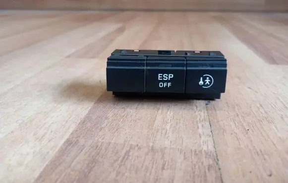 ESP (stability program) switch