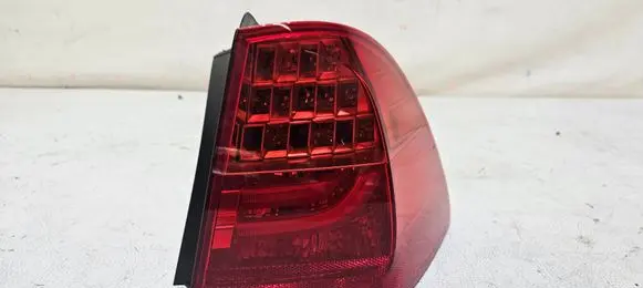 BMW 3 E90 E91 Rear/tail lights 7209432