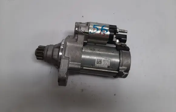 Volkswagen Golf VII Starter motor 02M911024J