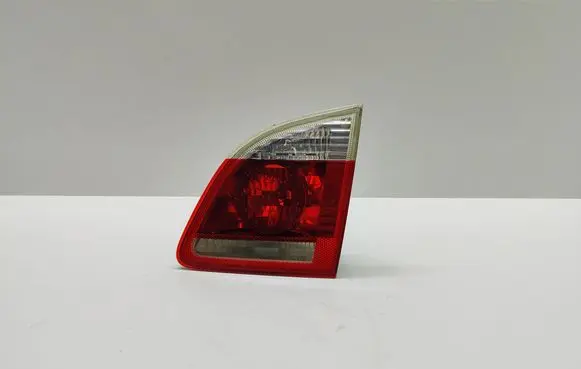BMW 5 E60 E61 Tailgate rear/tail lights 7165830 6925894 63216925894