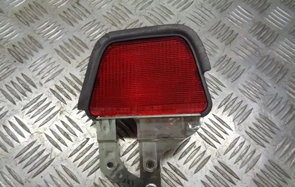Toyota Avensis T250 Third/center stoplight