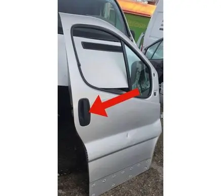 Opel Vivaro Front door exterior handle 91168527 8200170625 91168526